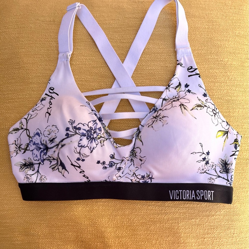 Victoria’s Secret sport bra